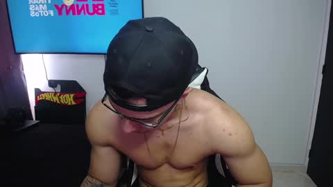 Snapshot of danteread chatting on February 7, 2025, 4:24 pm danteread online show from February 7, 2025, 4:24 pm