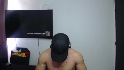 Snapshot of danteread chatting on February 7, 2025, 7:27 pm danteread online show from February 7, 2025, 7:27 pm