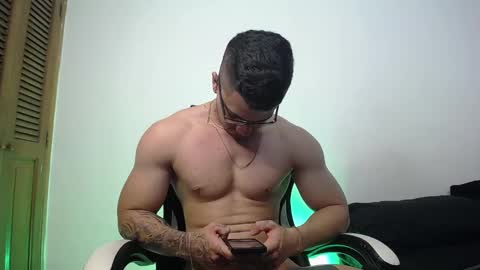 Snapshot of danteread chatting on February 23, 2025, 11:04 pm danteread online show from February 23, 2025, 11:04 pm