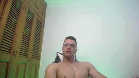 Snapshot of danteread chatting on March 2, 2025, 7:02 pm danteread online show from March 2, 2025, 7:02 pm