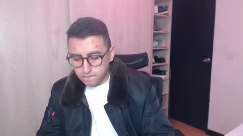 dantevesper online show from March 19, 2026, 4:38 am