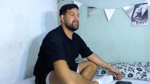 dantevitorio 873 online show from December 16, 2025, 11:26 am