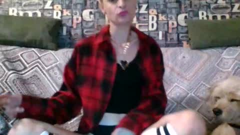 Snapshot of danuta1 chatting on December 1, 2025, 10:15 pm DD online show from December 1, 2025, 10:15 pm