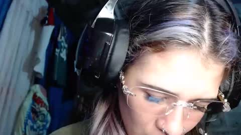 Dani  online show from February 18, 2026, 5:25 am