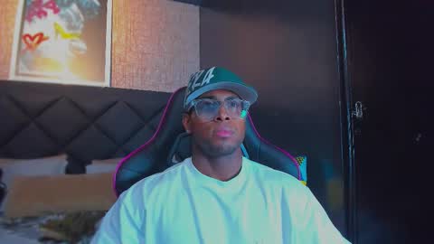 Dany online show from December 14, 2025, 6:41 am