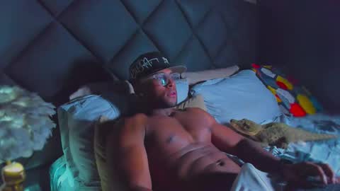 Dany online show from December 22, 2025, 10:18 pm