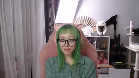 danyelleeyermann online show from July 28, 2026, 7:39 pm