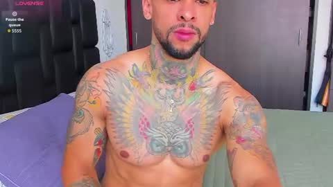 danyfitguy_ online show from June 12, 2026, 4:06 pm