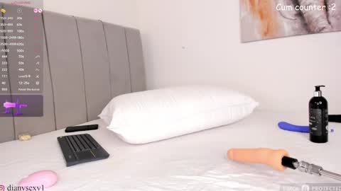 Snapshot of danysexy_ chatting on March 9, 2025, 5:44 am Diana IG dianysexy1 online show from March 9, 2025, 5:44 am