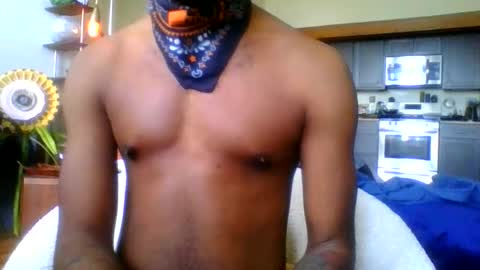 Snapshot of danzuko chatting on February 11, 2026, 6:02 pm Danzuko online show from February 11, 2026, 6:02 pm