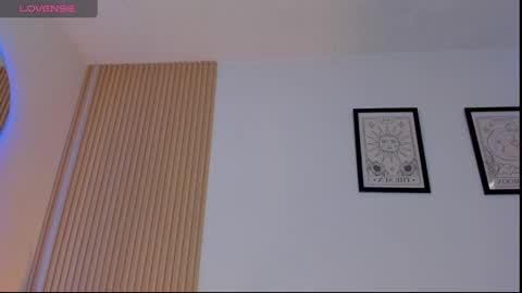 Antonella Mora online show from March 6, 2025, 1:46 pm