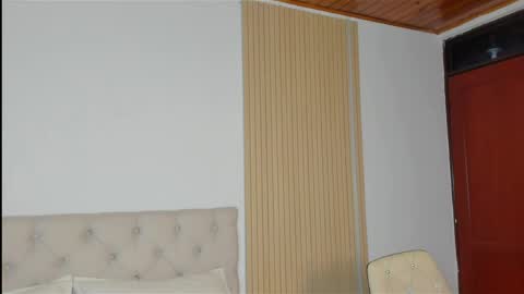 Snapshot of daphne_24 chatting on June 3, 2026, 12:19 pm Antonella Mora online show from June 3, 2026, 12:19 pm