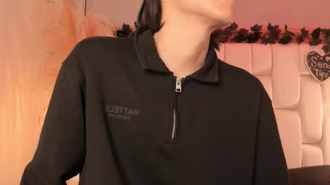 Snapshot of daphne_and_roger chatting on March 4, 2026, 11:16 am daphne_and_roger online show from March 4, 2026, 11:16 am