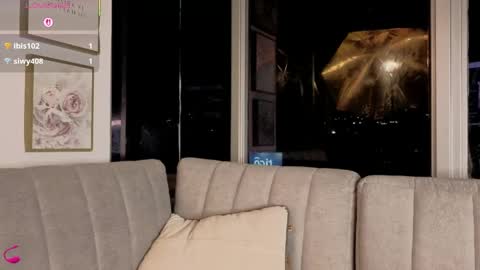 daphne_chers online show from April 21, 2026, 1:42 am