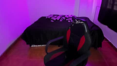 DAPHNE online show from December 15, 2024, 4:26 pm