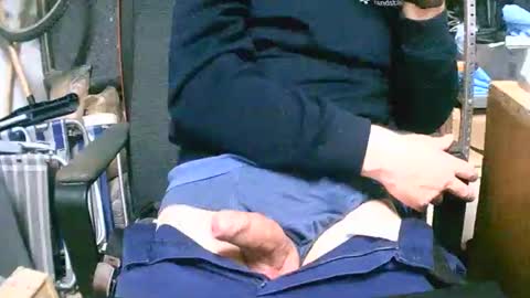 Snapshot of dar12173 chatting on April 11, 2026, 8:40 am dar12173 online show from April 11, 2026, 8:40 am