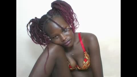 Snapshot of darberry21 chatting on February 18, 2025, 12:17 pm ESTHER online show from February 18, 2025, 12:17 pm