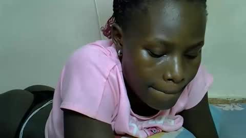 Snapshot of darberry21 chatting on February 28, 2025, 9:25 am ESTHER online show from February 28, 2025, 9:25 am