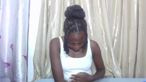 Snapshot of darberry21 chatting on October 29, 2025, 7:37 pm ESTHER online show from October 29, 2025, 7:37 pm