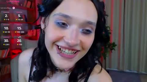 Snapshot of darcyblackwood chatting on August 7, 2026, 5:48 pm Darcy online show from August 7, 2026, 5:48 pm