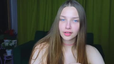 dariaangels online show from April 4, 2026, 11:57 pm