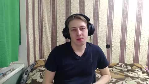 darienlarge online show from October 22, 2025, 6:18 pm