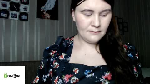 Snapshot of darina_dream chatting on March 5, 2025, 9:48 pm Darina Dreams online show from March 5, 2025, 9:48 pm
