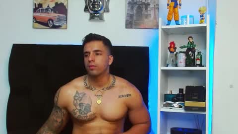 Darius Phoenix  online show from December 17, 2024, 12:33 pm