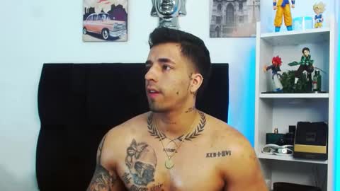 Darius Phoenix  online show from December 29, 2024, 2:42 pm