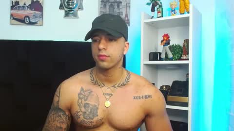 Darius Phoenix  online show from January 6, 2025, 7:20 am