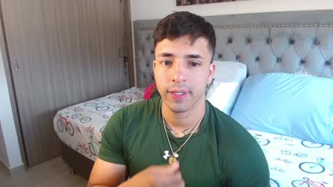 Darius Phoenix  online show from February 2, 2025, 5:59 pm