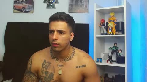 Darius Phoenix  online show from February 28, 2025, 9:25 am