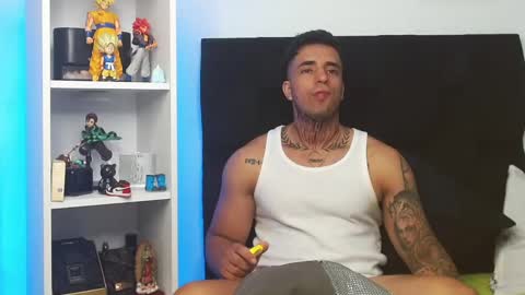 Darius Phoenix  online show from March 7, 2025, 6:57 am