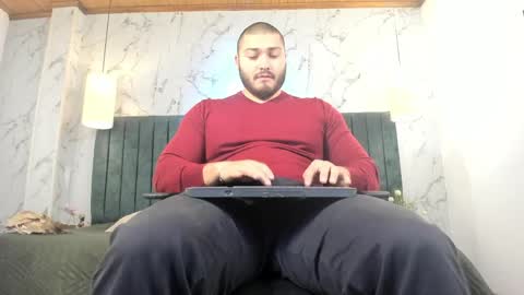 Snapshot of darius_wolfe chatting on May 12, 2026, 11:18 am Darius online show from May 12, 2026, 11:18 am