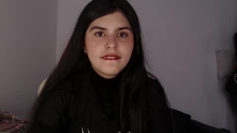 Moony online show from September 15, 2025, 7:36 pm