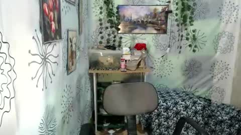 Snapshot of dark_angelxxx94 chatting on February 24, 2025, 2:51 am yushico online show from February 24, 2025, 2:51 am