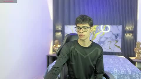 DARCK online show from April 10, 2026, 12:10 pm