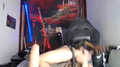 dark_doll5 online show from December 22, 2024, 9:42 pm