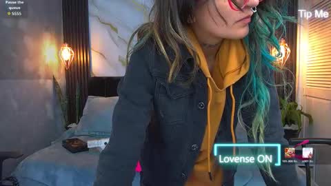 dark_dominika online show from March 30, 2026, 1:01 pm