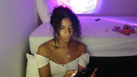 Snapshot of dark_enchantress_ chatting on March 21, 2026, 8:19 am Sofia online show from March 21, 2026, 8:19 am