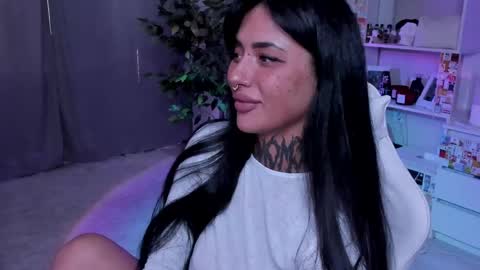 Snapshot of dark_flame23 chatting on May 23, 2026, 12:20 pm Sabrina online show from May 23, 2026, 12:20 pm