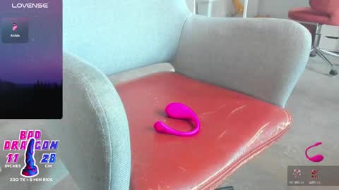 dark greens online show from March 7, 2025, 12:34 pm