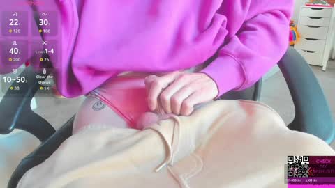 dark greens online show from April 7, 2026, 10:15 am