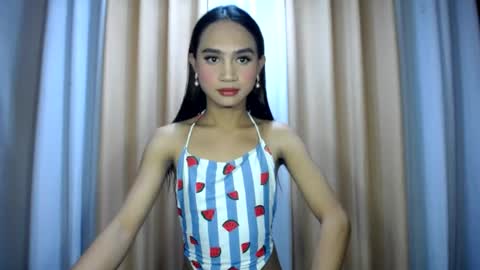 LIANNA online show from June 25, 2026, 3:28 am