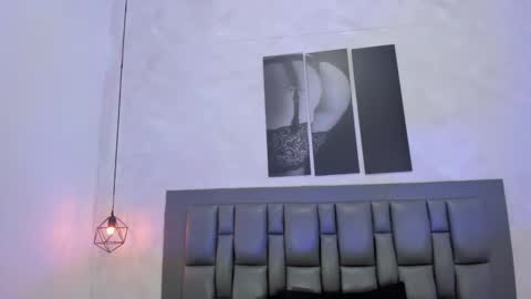 Dark Kitty online show from December 4, 2025, 6:01 am