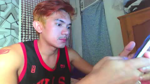 Snapshot of dark_lustxox chatting on March 17, 2026, 11:35 am dark_lustxox online show from March 17, 2026, 11:35 am
