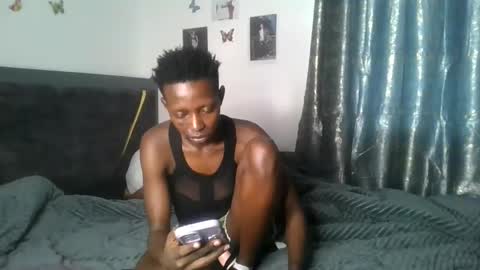dark_mellanin online show from May 26, 2026, 8:21 am