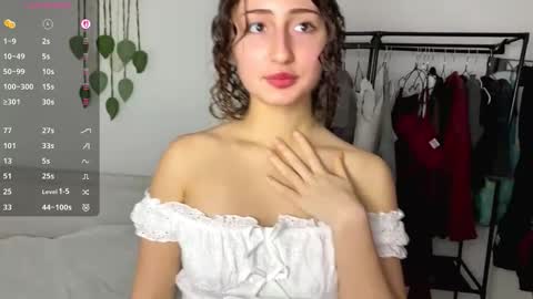 Emily online show from October 29, 2025, 7:21 am