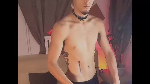 Snapshot of dark_rosse1 chatting on January 15, 2026, 11:48 am rosse online show from January 15, 2026, 11:48 am