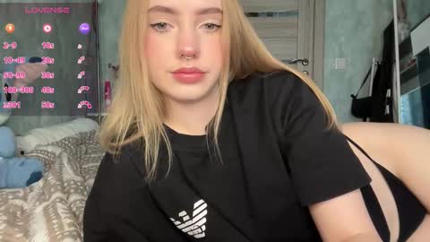 Snapshot of dark_side1213 chatting on September 9, 2025, 9:20 am Darkside online show from September 9, 2025, 9:20 am